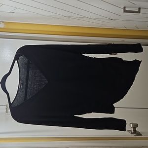 V-neck asymmetrical BCBG fitted black blouse. Gathers on both sides.